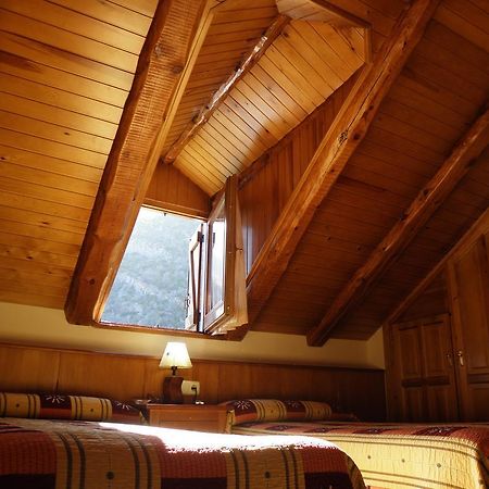 Casa Torellola Cardet Habitación foto